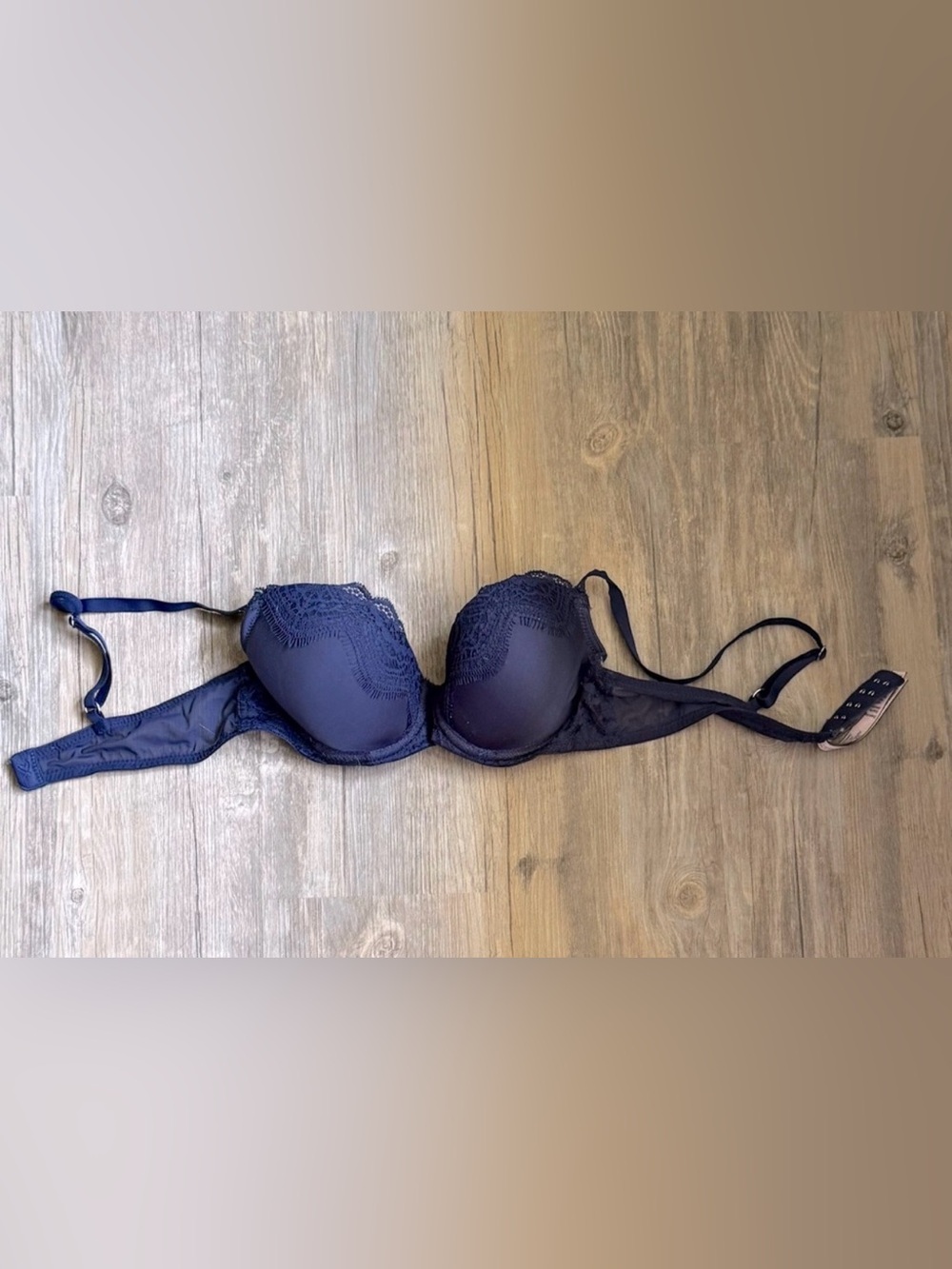 Victoria’s Secret Dreams Angels Lightly Lined Demi